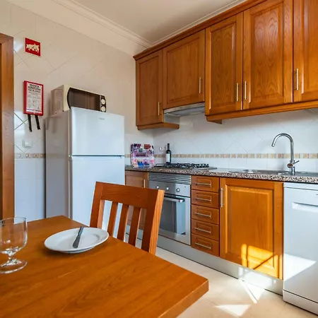 Appartement Monte Da Vinha I *